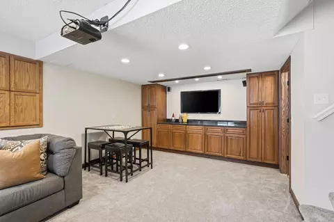 4151 Red Oak Ln, Excelsior, MN 55331 photo 34
