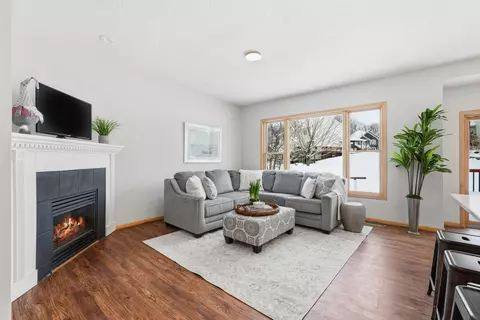 4151 Red Oak Ln, Excelsior, MN 55331 photo 8