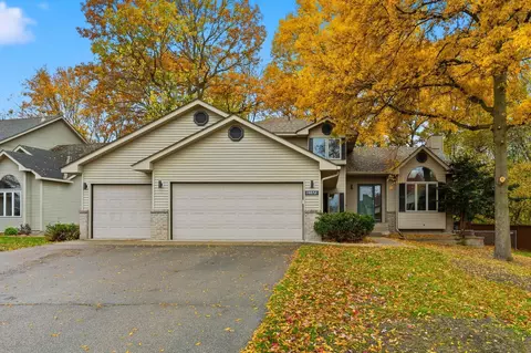 14872 Oakwood Pl, Savage, MN 55378