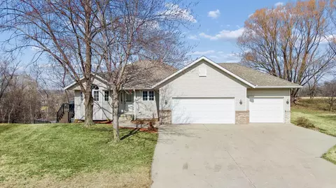 14026 Bluebird Trl NE, Prior Lake, MN 55372