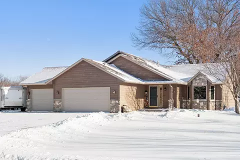 17479 Iguana St NW, Ramsey, MN 55303