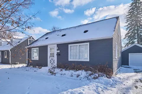 1236 4 12 St NW, Rochester, MN 55901