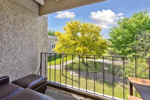 Exterior - 4130 Rahn Rd #209, Eagan, MN 55122 photo 1 of 2