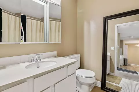 Bath - 4130 Rahn Rd #209, Eagan, MN 55122 photo 1 of 1