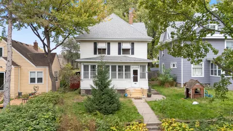 162 Bates Ave, Saint Paul, MN 55106