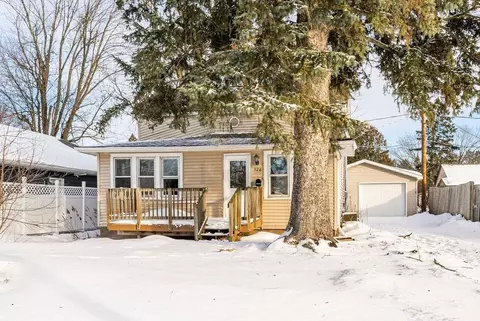 320 20th St, Cloquet, MN 55720