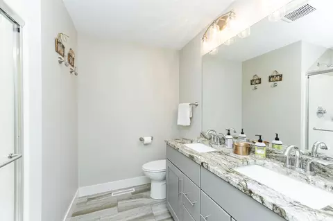 Bath - 830 Towne Dr NE, Byron, MN 55920 photo 1 of 3