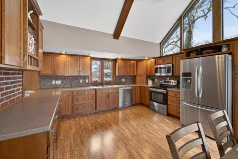 Kitchen - 1901 6th Ave NE, Austin, MN 55912 photo 2 of 5