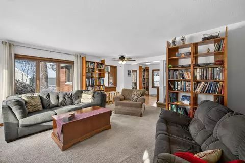 Living - 1901 6th Ave NE, Austin, MN 55912 photo 2 of 2