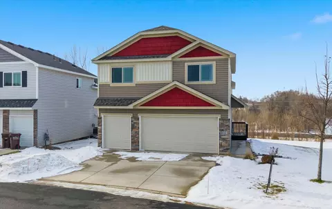1011 Alexander Ct, Montrose, MN 55363