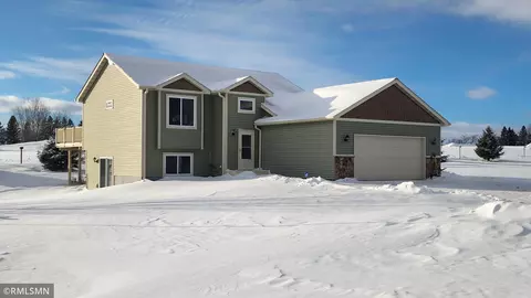 1162 178th St, Hammond, WI 54015
