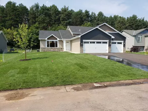 4840 Maple St, Rockford, MN 55373