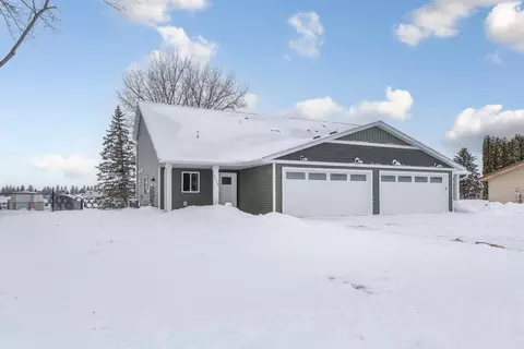 512 1st Ave SW # B, Hayfield, MN 55940
