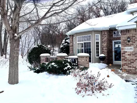 13186 Meadow Ln, Savage, MN 55378