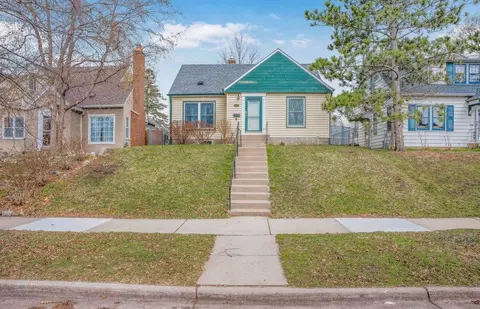 1981 W James Ave, Saint Paul, MN 55105