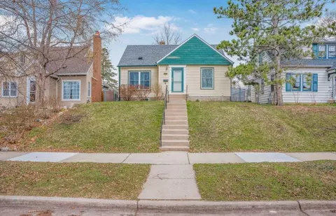 1981 W James Ave, Saint Paul, MN 55105