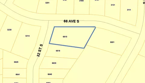 6610 32nd St S, Fargo, ND 58104