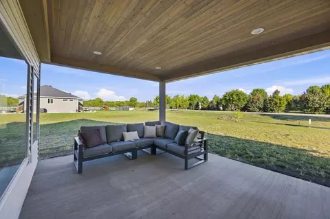 Exterior - 4736 Hampton Loop S, Moorhead, MN 56560 photo 2 of 7