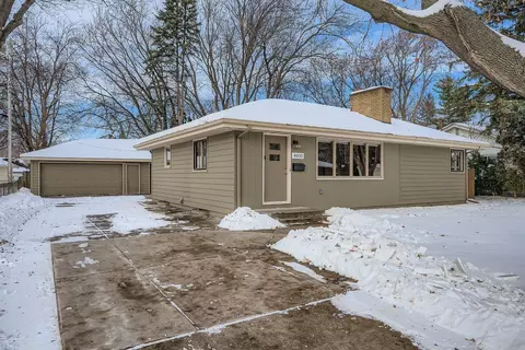 4035 Louisiana Ave N, New Hope, MN 55427