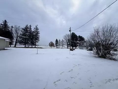 415 Main St E, Eitzen, MN 55931 photo 8