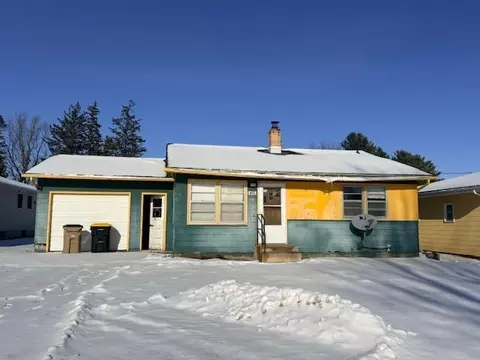 415 Main St E, Eitzen, MN 55931