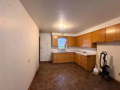 415 Main St E, Eitzen, MN 55931 photo 4
