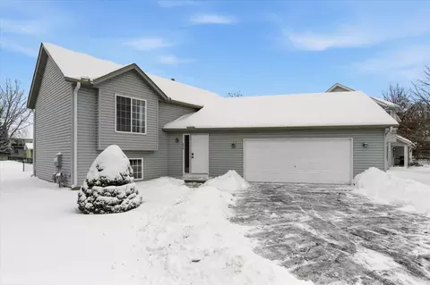 604 14th St, Farmington, MN 55024