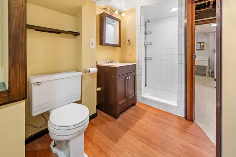 Bath - 136 24th Ave N, Saint Cloud, MN 56303 photo 3 of 3