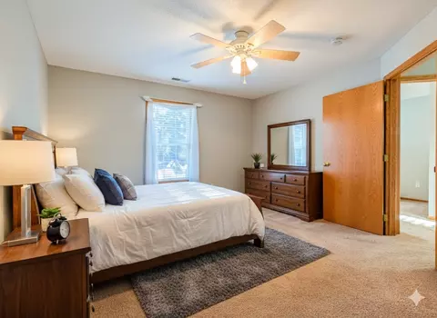 Bedroom - 3016 Timberwood Trl #2, Eagan, MN 55121 photo 1 of 2