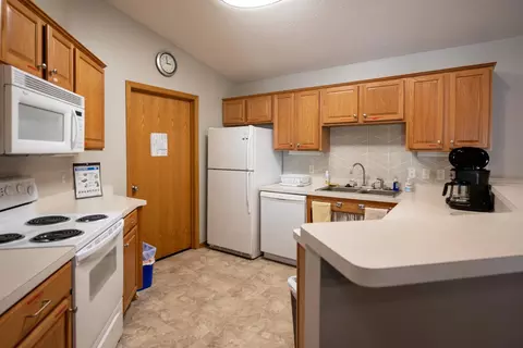 Kitchen - 3016 Timberwood Trl #2, Eagan, MN 55121 photo 3 of 3