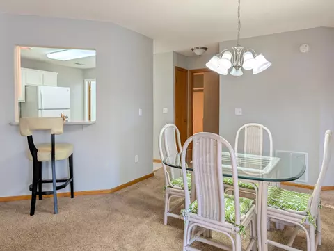Dining - 3016 Timberwood Trl #2, Eagan, MN 55121 photo 1 of 2