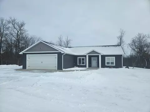 7630 County 15 Rd SW, Stewartville, MN 55976