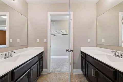Entry Way - 3765 Crane Island Ct, Excelsior, MN 55331 photo 4 of 5