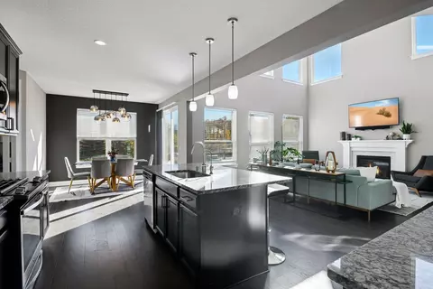 Kitchen - 3765 Crane Island Ct, Excelsior, MN 55331 photo 5 of 6