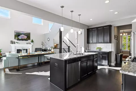 Kitchen - 3765 Crane Island Ct, Excelsior, MN 55331 photo 3 of 6