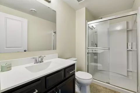 Bath - 3765 Crane Island Ct, Excelsior, MN 55331 photo 7 of 7
