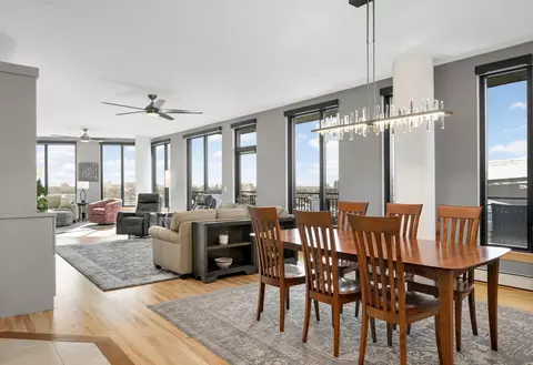 1240 S 2nd St #1202, Minneapolis, MN 55415
