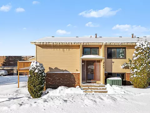 5747 Otter View Trl, White Bear Township, MN 55110