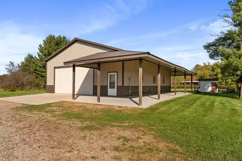19624 Brook Park Rd, Pine City, MN 55063