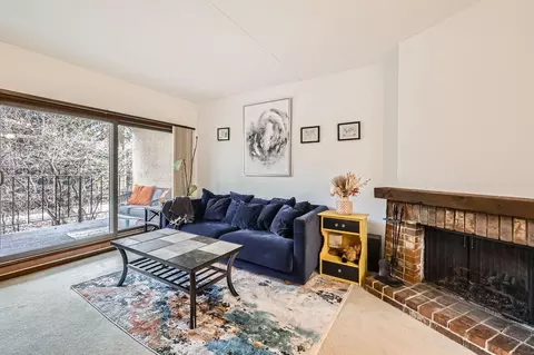 6710 Vernon Ave S #307, Edina, MN 55436