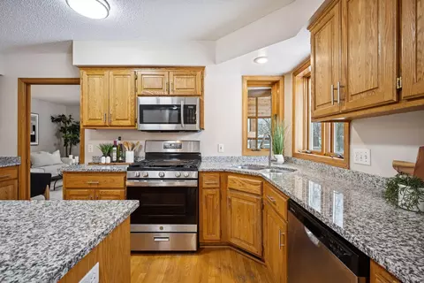 Kitchen - 701 Parkview Ln, Champlin, MN 55316 photo 4 of 5