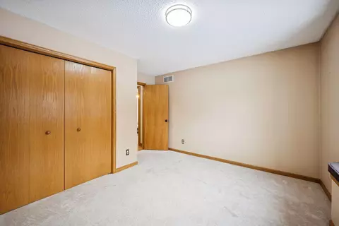 Bedroom - 701 Parkview Ln, Champlin, MN 55316 photo 4 of 8