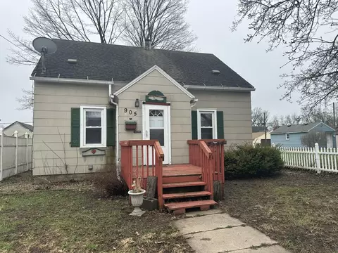 905 9th Ave SW, Austin, MN 55912