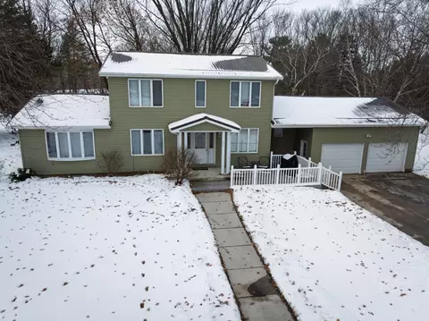 205 N 3rd St, Canton, MN 55922