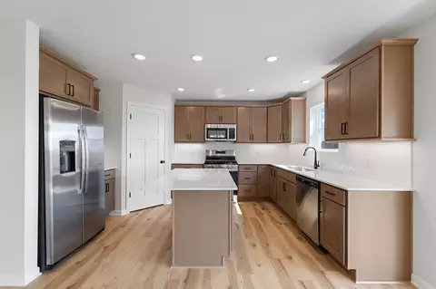 Kitchen - 1248 Edge Way, Jordan, MN 55352 photo 2 of 3