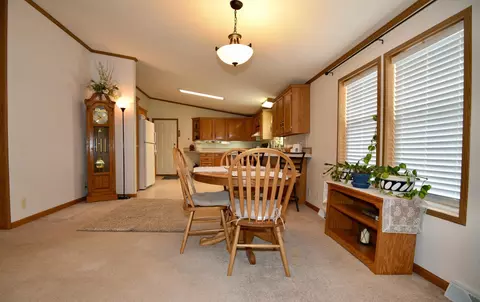 Dining - 460 1st St E, Milaca, MN 56353 photo 1 of 4