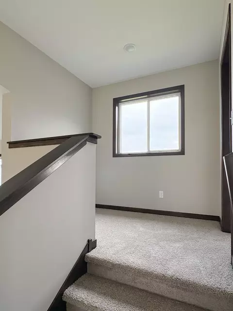 Entry Way - 8733 90th Ave, Milaca, MN 56353 photo 2 of 3
