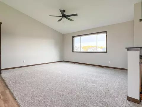 Living - 8733 90th Ave, Milaca, MN 56353 photo 2 of 4