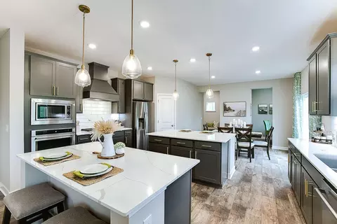 3784 Brookside Dr, Chaska, MN 55318
