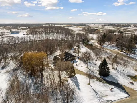 4757 S Lake Sarah Dr, Maple Plain, MN 55359 photo 3